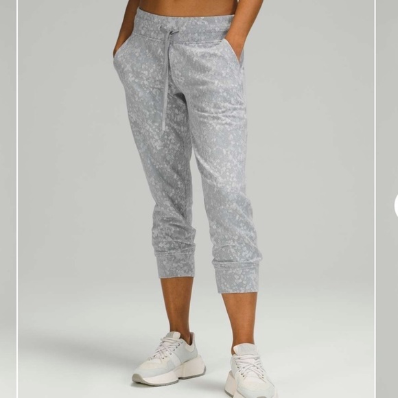 Lululemon Ready to Rulu Jogger Crop Sweat Pants Gray size 0 - Picture 3 of 15